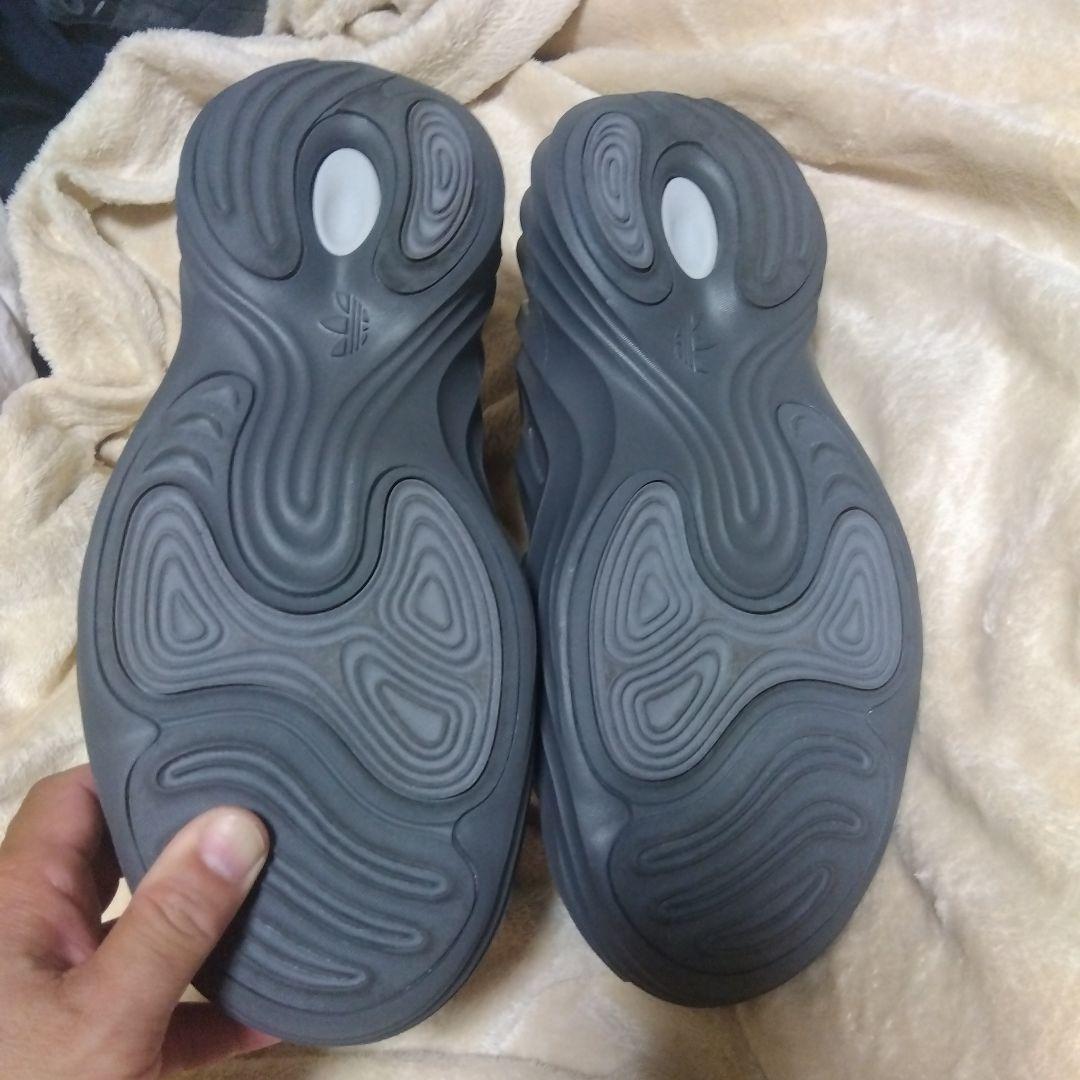 アディダスアディフォーム