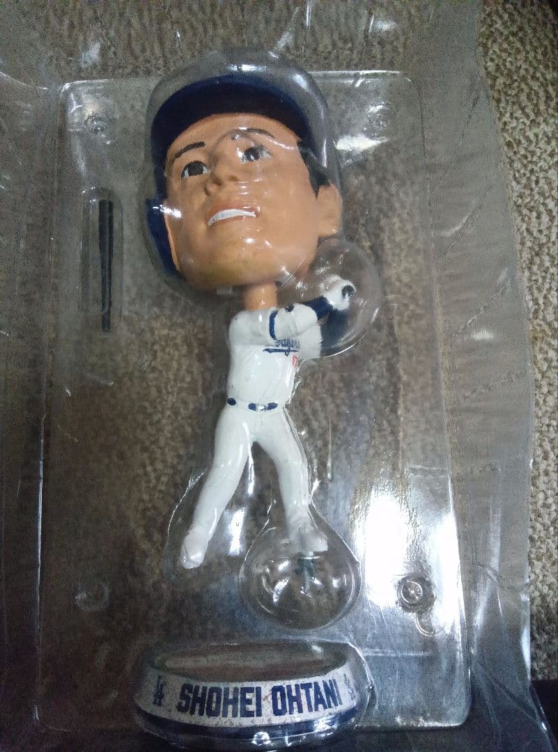 大谷翔平ドジャース初公式戦Seoul ビッグヘッドボブルヘッド 1024個限定