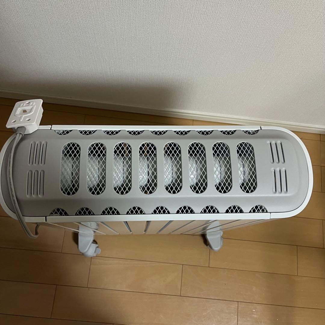 DeLonghi RHJ75V0915-GY オイルヒーター　デロンギ　匿名配送