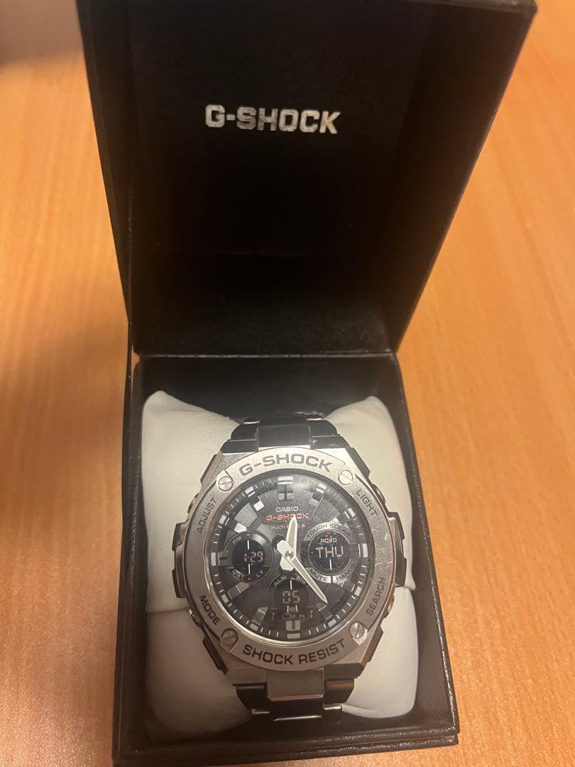 G-SHOCK デジタル腕時計 シルバー 箱付き