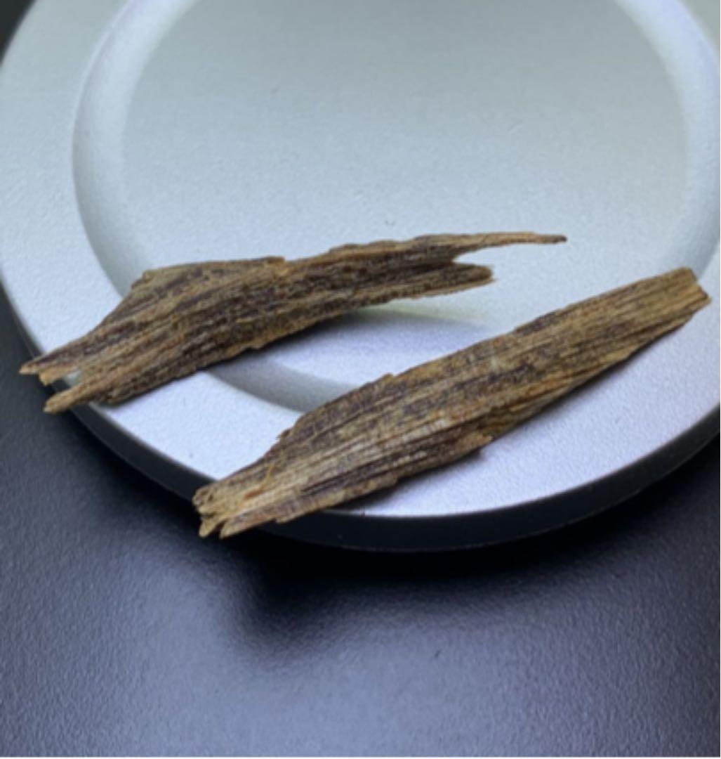 古渡命銘木 後水尾院勅銘 伽羅【卯の花】0.391g香木香道〔お香＇沈香＇伽羅〕