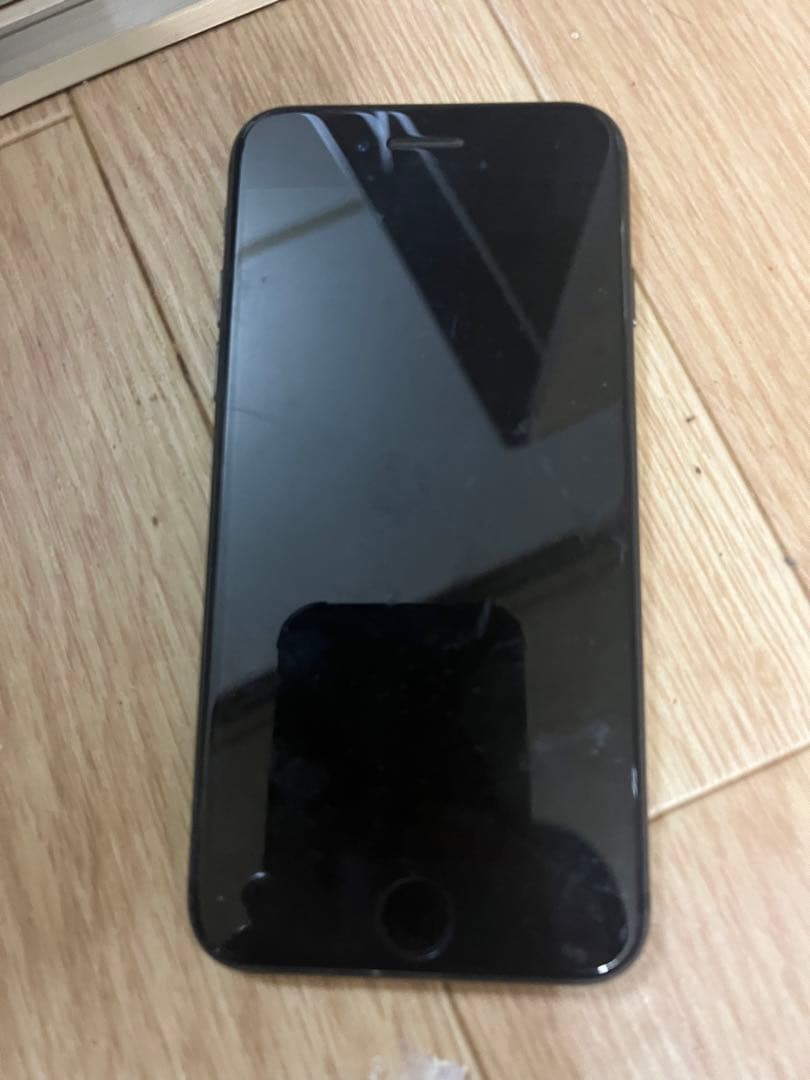 iPhone8 ブラック