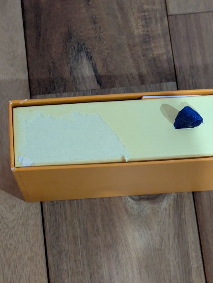 【新品・未使用】 モノグラム　ホワイト×ピンク　ノベルティ　非売品　長財布