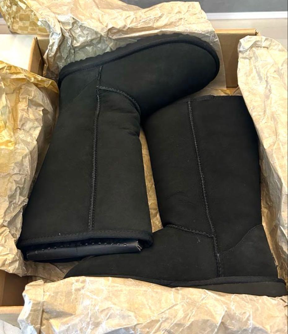 新品未使用⭐︎UGGブラック クラシックトールムートンブーツ サイズ6
