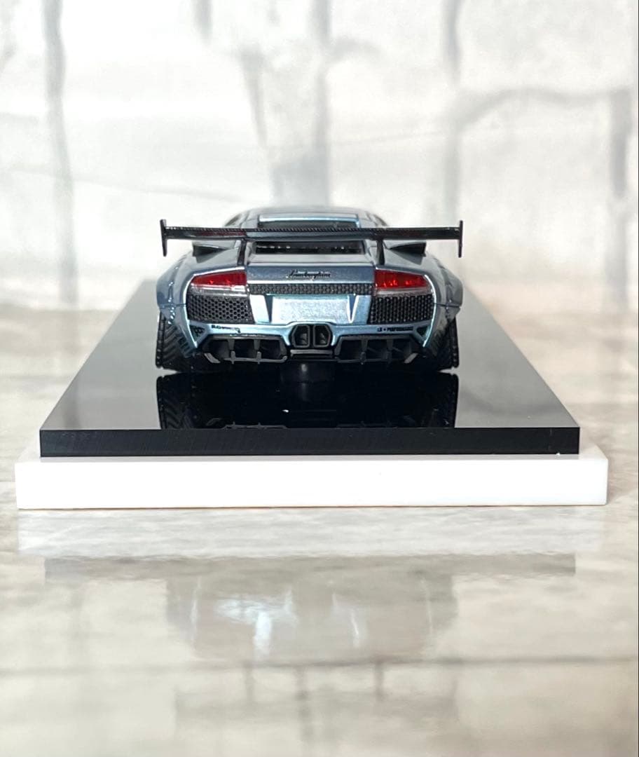 ランボルギーニ　ムルシエラゴ　LBWK 世界限定199台　1/64 ミニカー