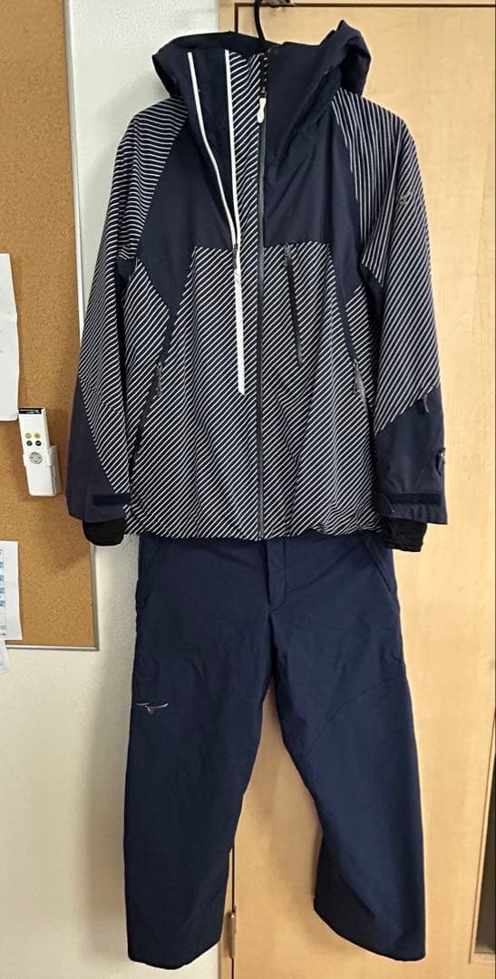 ミズノ スキーウェア KSK-NEXT ブレスサーモ　Lサイズ