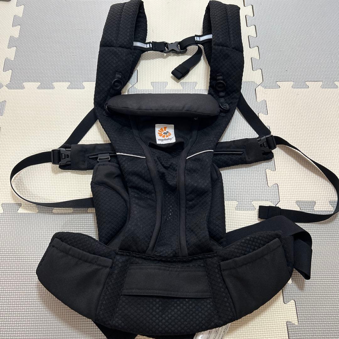 （美品）Ergobaby OMNI Breeze オニキスブラック