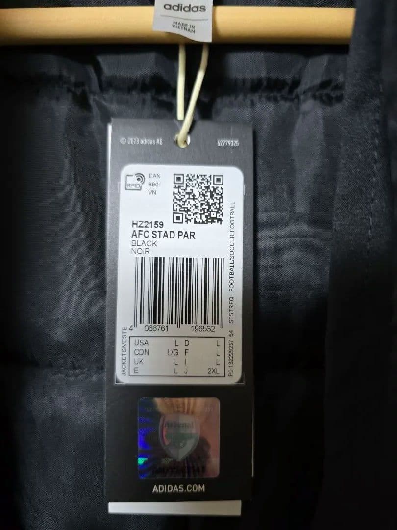 adidas　アーセナル　スタジアムパーカー