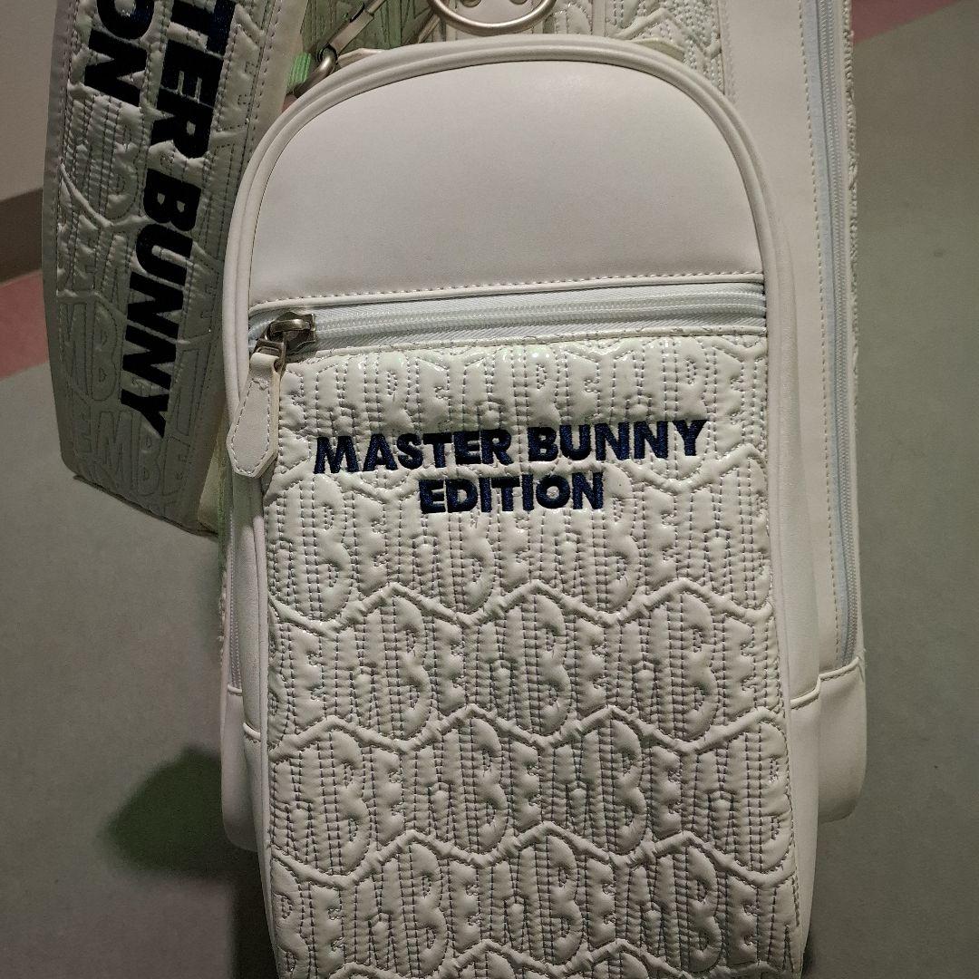 MASTER BUNNY キャディバッグ とキルティングヘッドカバー