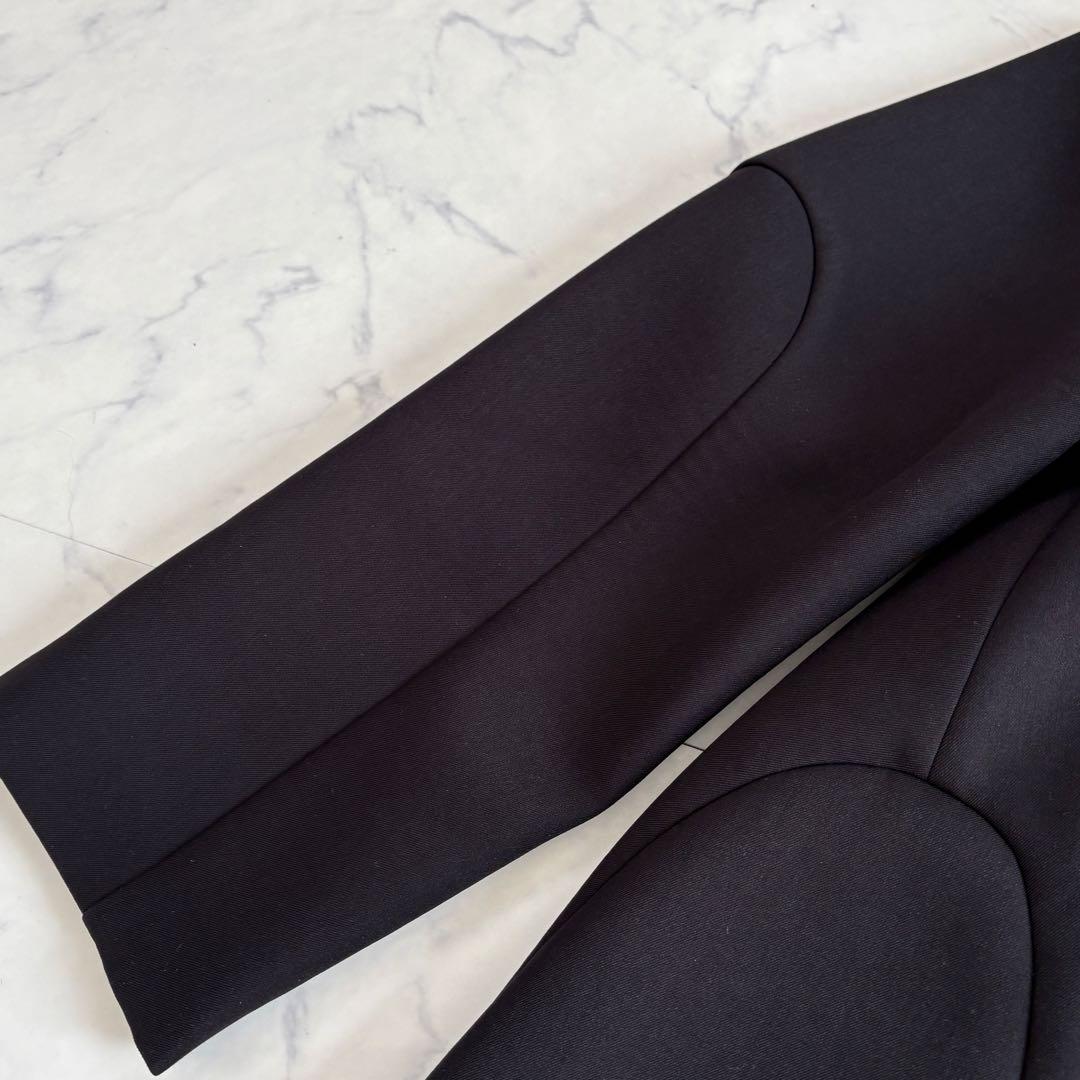 美品 アンスリード アーチコクーンテントコート黒 36 人気完売