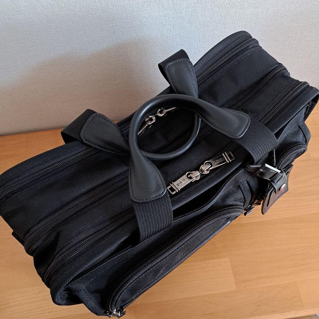 TUMI ビジネスバッグ ブラック 26141D4