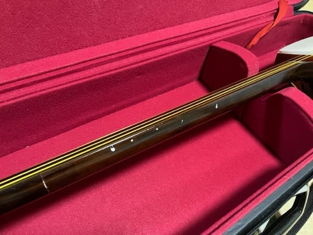 【美品】三味線 本体 和柄装飾付き