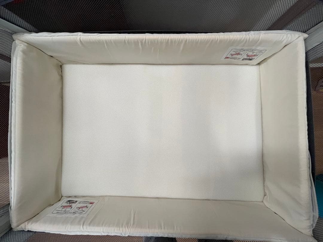 ベビーベッド　アップリカ　ココネルエアーAB グレーベアGR