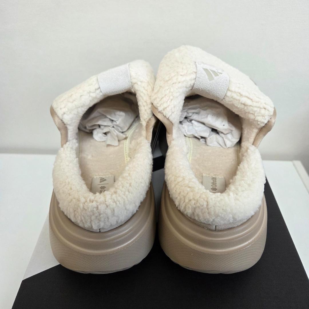 【韓国限定】新品未使用 23.5 adidas グランドコートミュール ベージュ