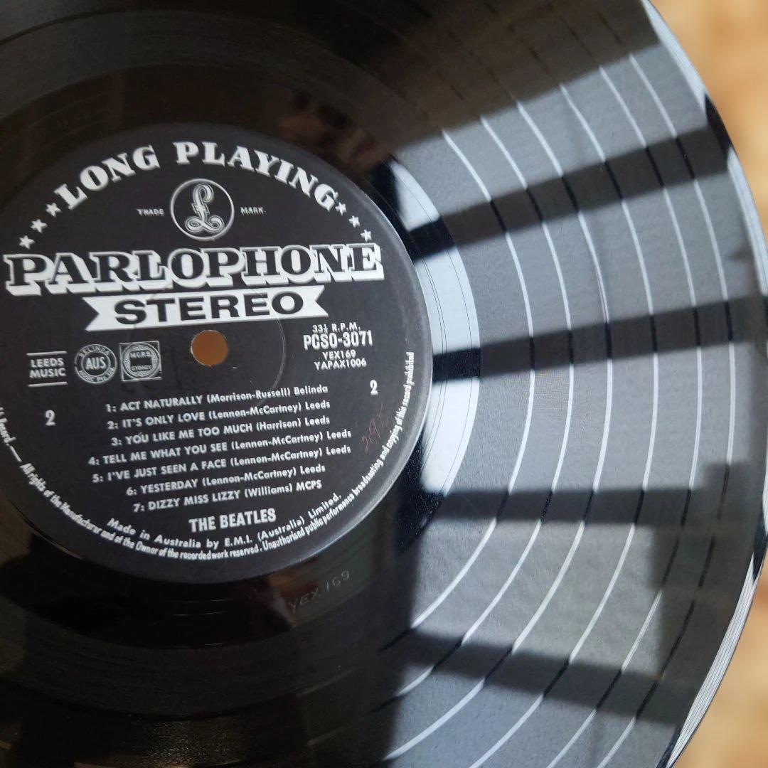 オーストラリア初回stereo盤THE BEATLES HELP!