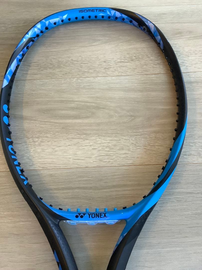 極美品 YONEX EZONE ヨネックスイゾーン100 300G グリップ新品