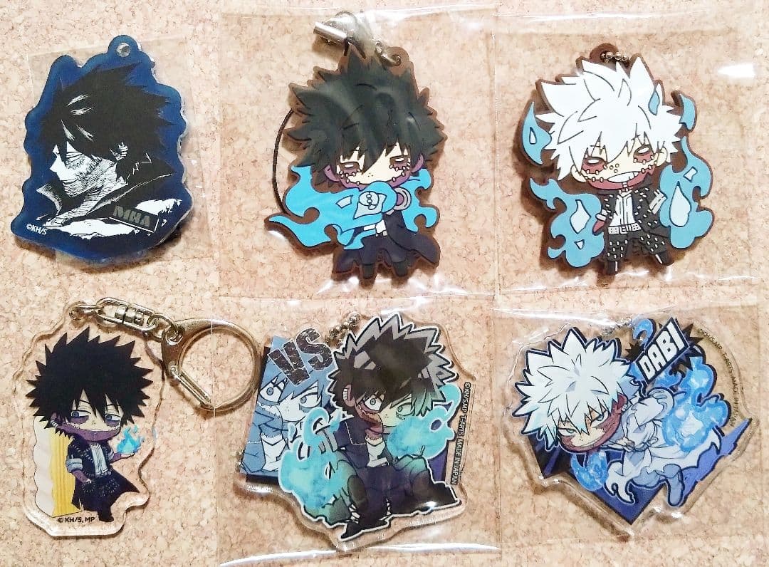 Ｗ*谷様 僕のヒーローアカデミア　荼毘　キーホルダー　ストラップ　カラビナ　27