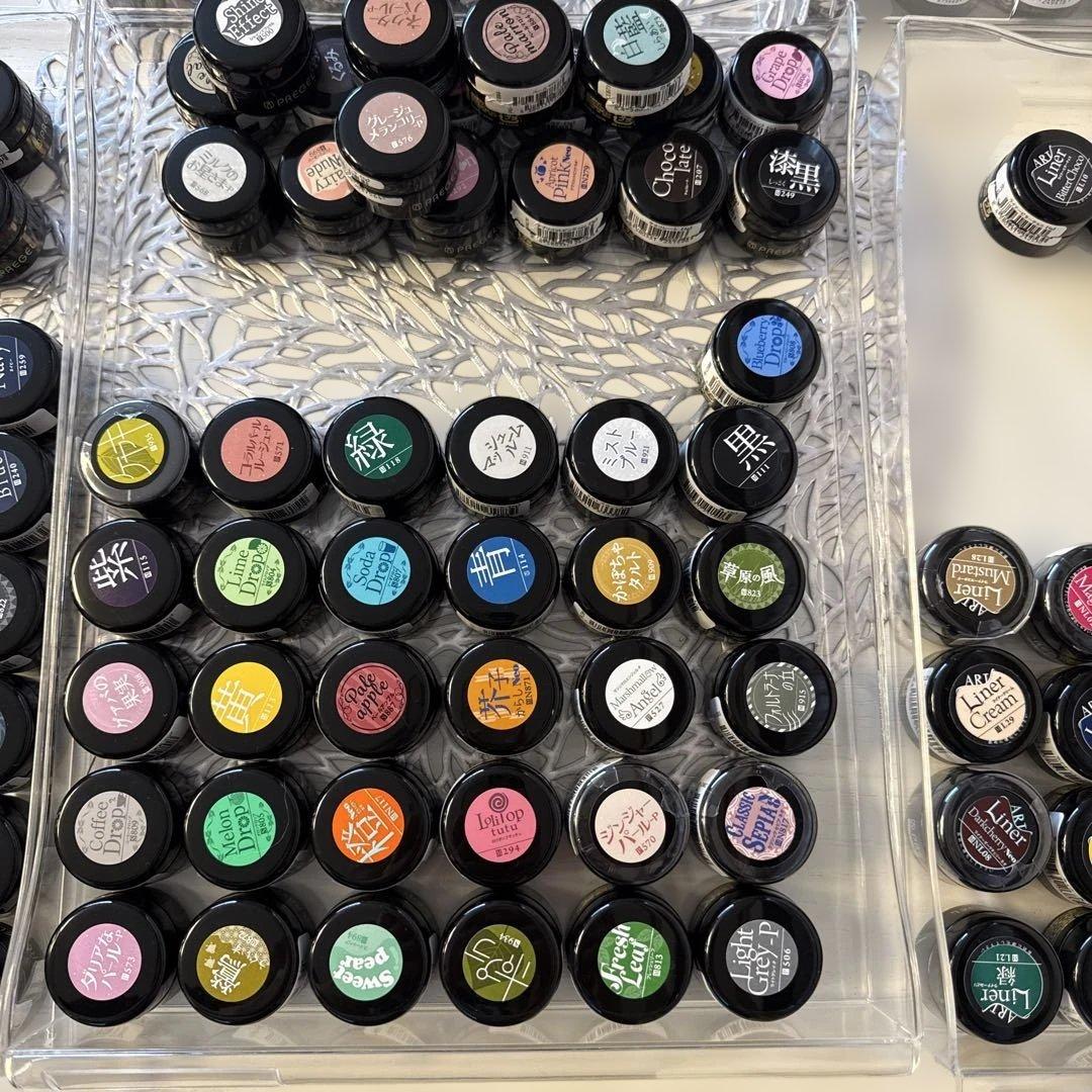 mmm　ほぼ未使用品お得です! プリジェルカラー200色セット