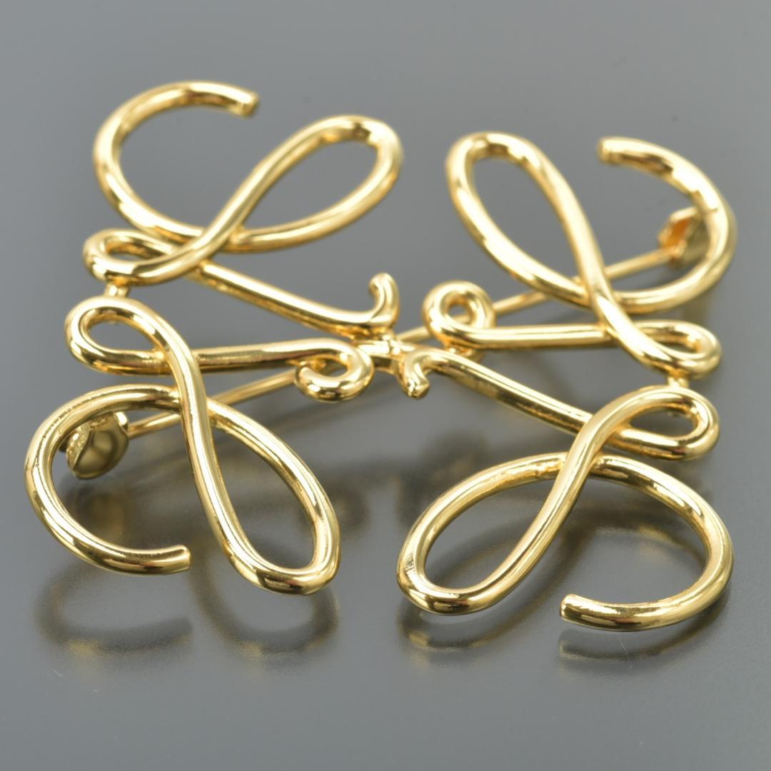 美品 ロエベ LOEWE アナグラム ブローチ ゴールド 箱/ショッパー/袋付き