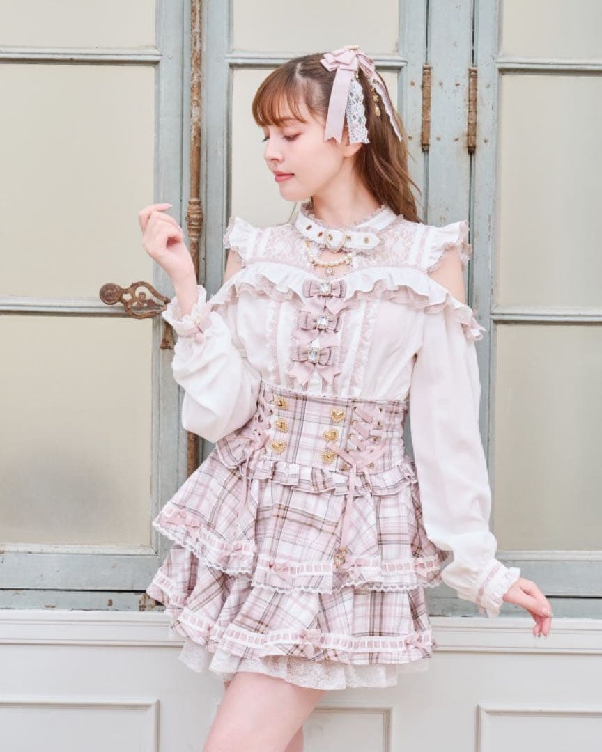 ！新品タグ付き！リズリサ はしごリボンチェックティアードスカパン