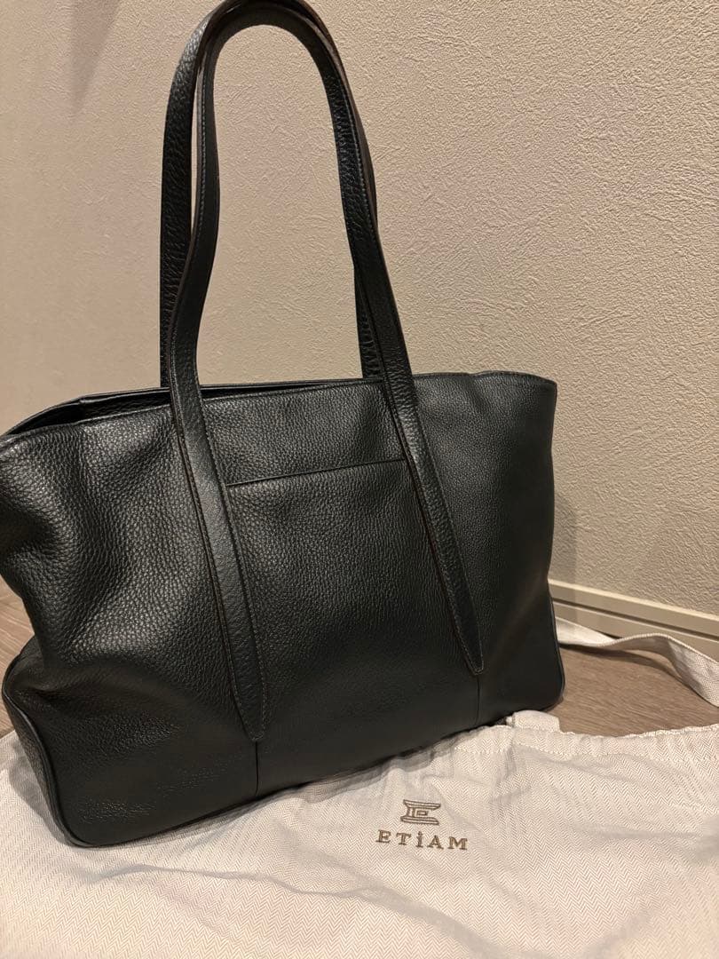 大幅値下げ！ETiAM エティアム　ｆｌｅｘｉダークグリーン　レザートートバッグ