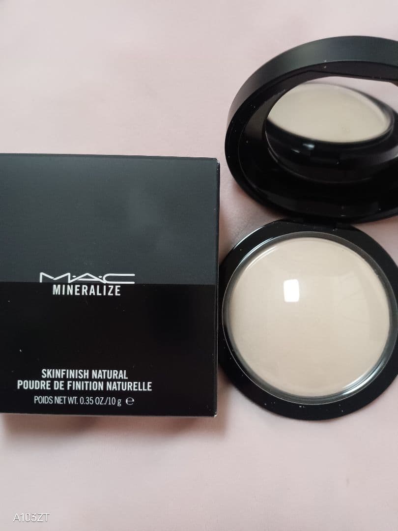 M·A·C ミネラライズスキンフィニッシュ ナチュラル ライト