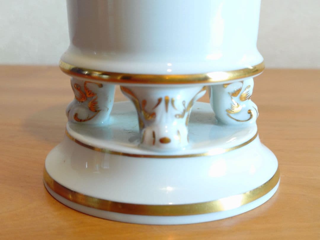 【希少】【マイセン】ホワイトローズ 金彩フラワーベース（花瓶）（日本未輸入品）
