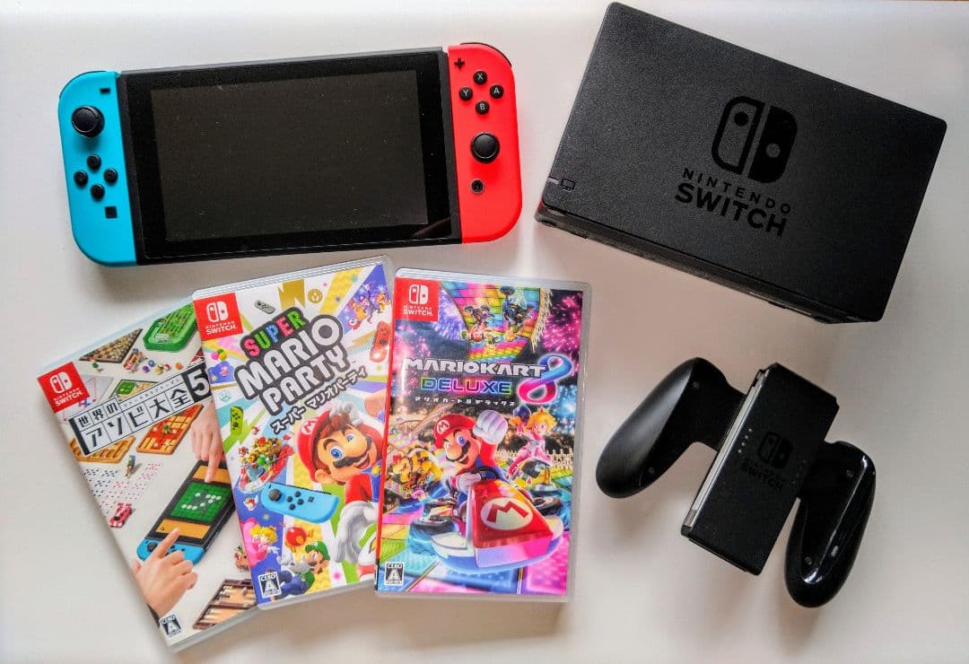 ★美品★nintendo switch 本体／ゲームソフト3本付き