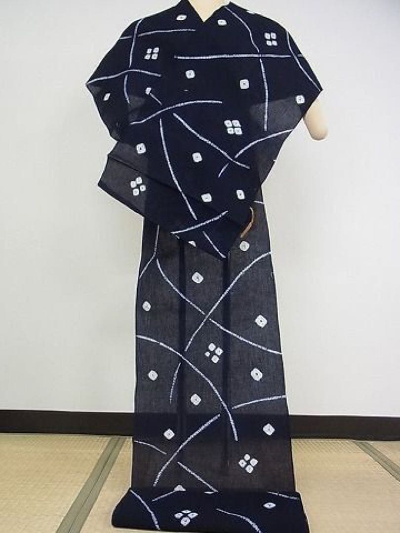 極上　夏物　有松鳴海絞り　紺色 手染め 浴衣反物 逸品　未使用　着尺