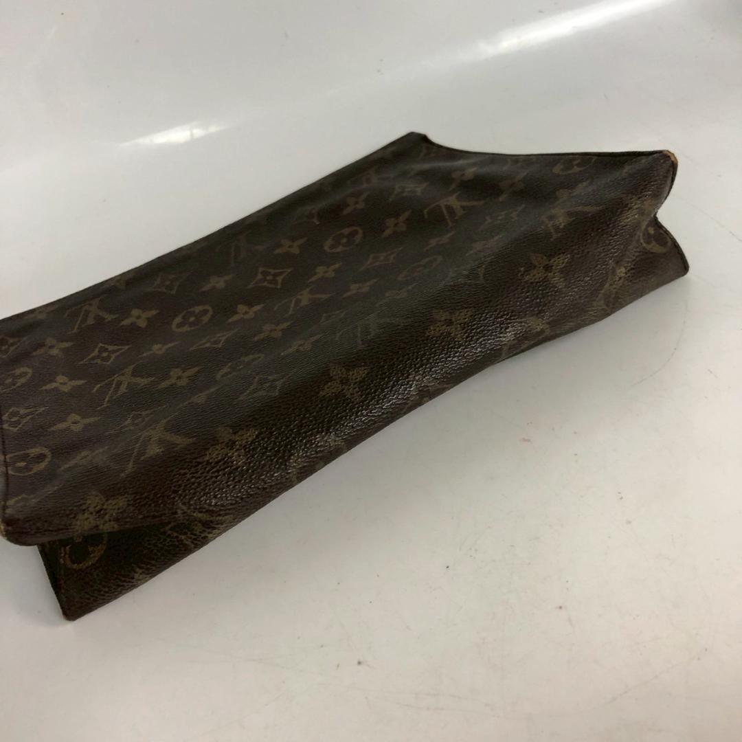 LOUIS VUITTON ルイヴィトン ポッシュトワレ モノグラム クラッチ