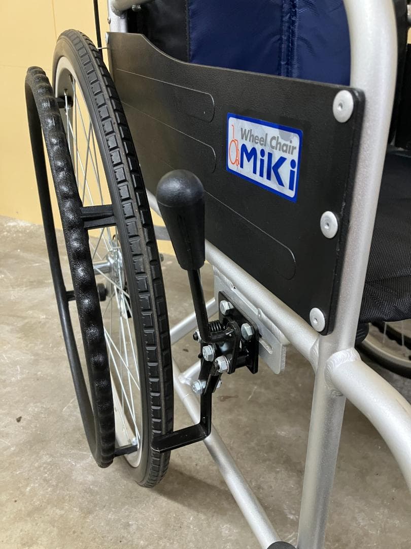 【直接取引歓迎 ：さいたま市】 MIKI 自走用車椅子 EST-1#L10