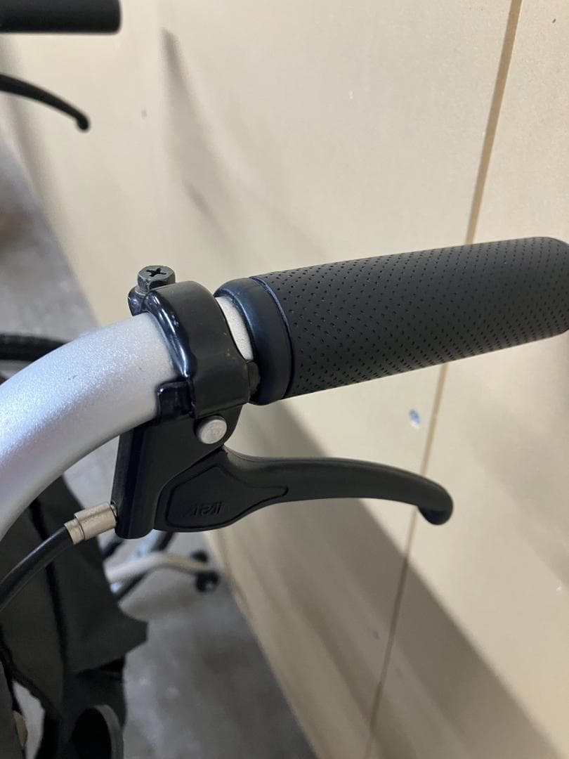 【直接取引歓迎 ：さいたま市】 MIKI 自走用車椅子 EST-1#L10