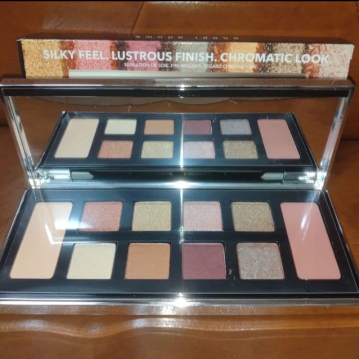 ボビイブラウン モルトンドラマアイパレット