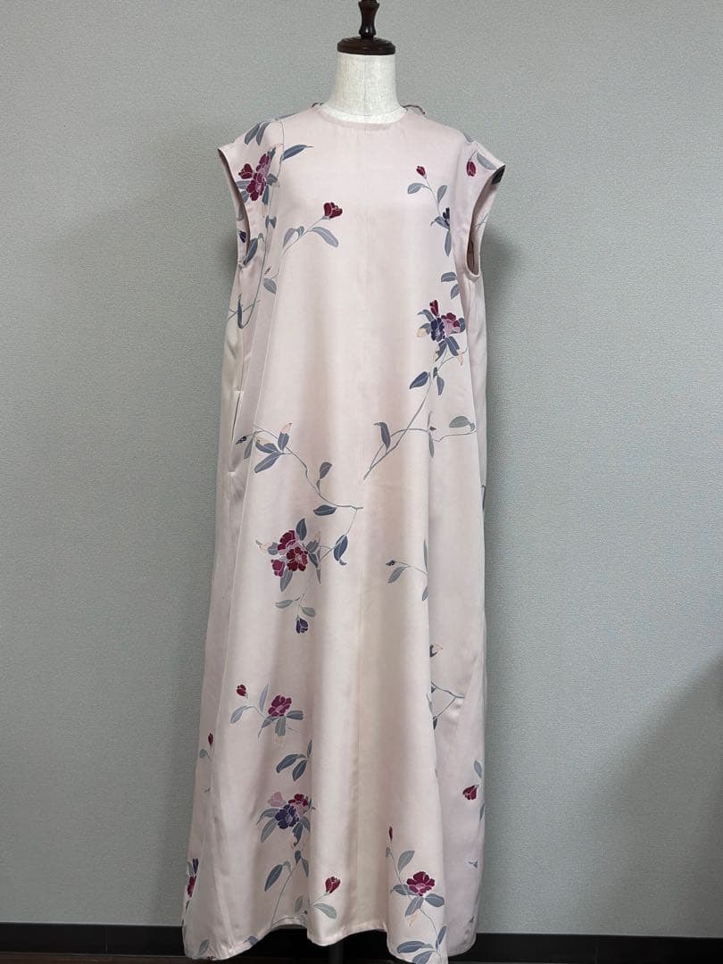 ♪着物リメイク♪ 桜色に上品な友禅花模様　後リボンの シンプルワンピース　後長め