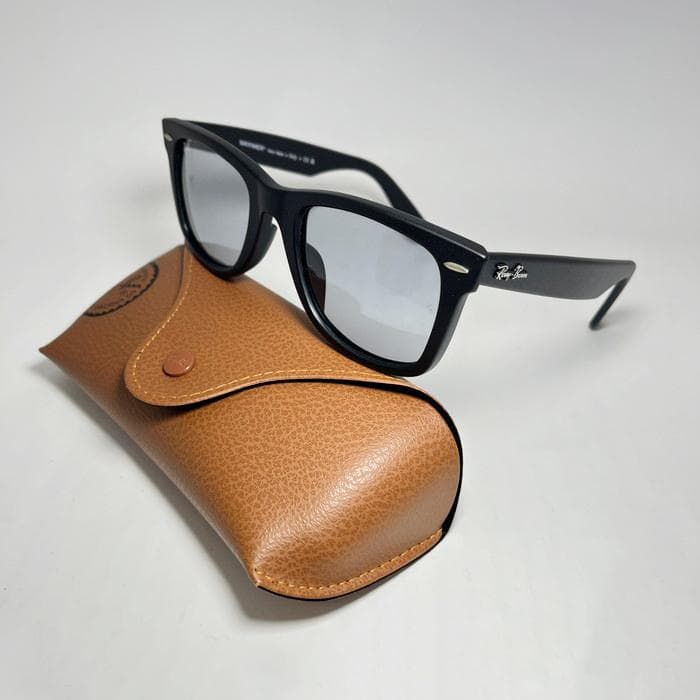 RB2140F-601SR5【新品正規品】レイバン サングラス ライトグレー