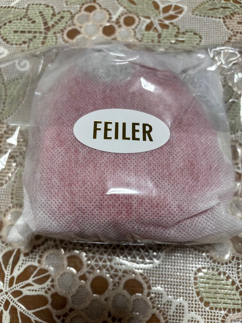 FEILER たまごっち まめっち タオル・ポーチセット