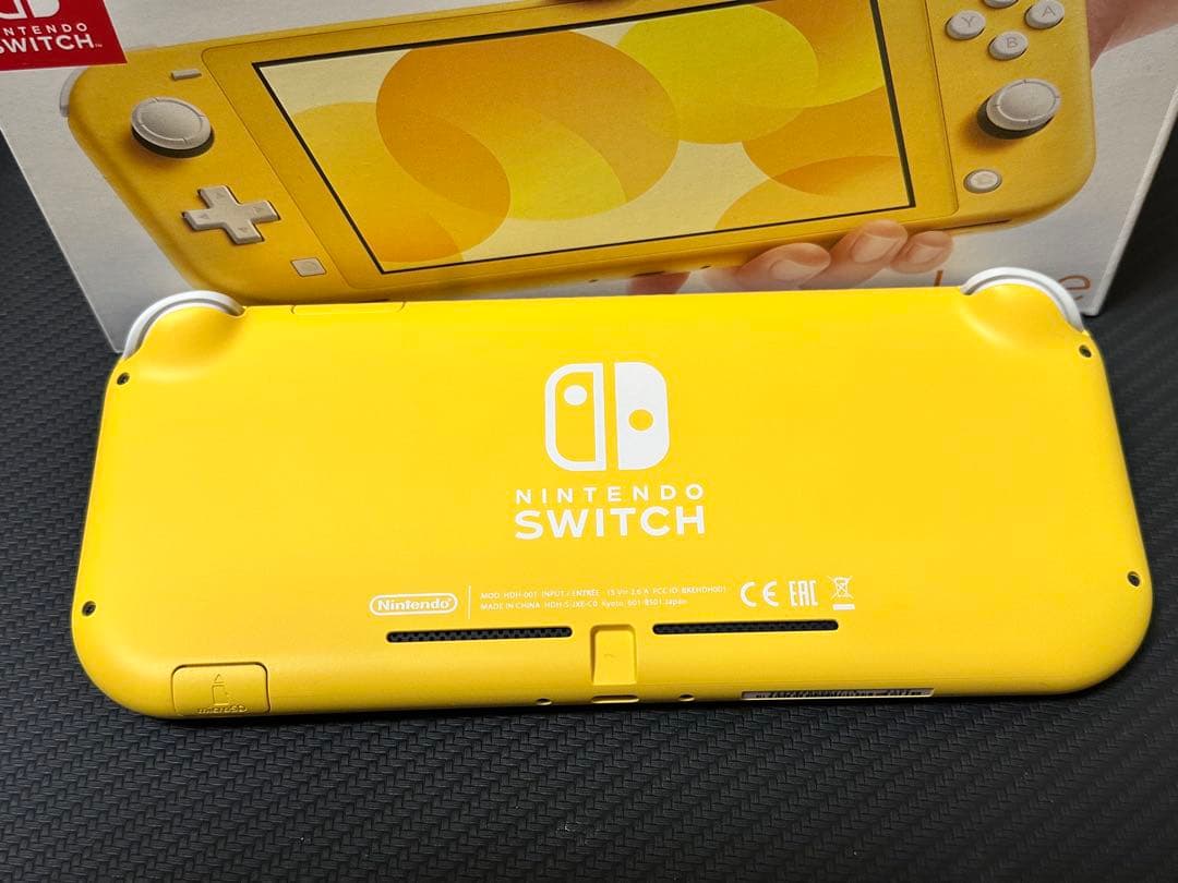 Nintendo Switch Lite イエロー 本体 カバー付き