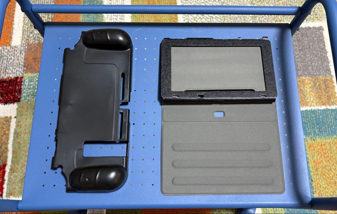 【美品】Nintendo Switch 本体　イエロー　別売り付属品あり　箱付き