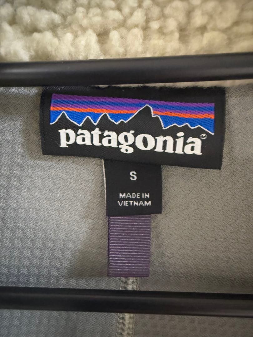 patagonia フリースベスト Sサイズ クリーム&グリーン　美品　数回着用