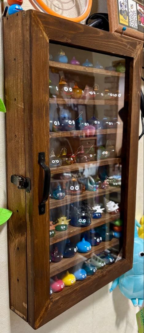 手作りキャビネット入りスライム各種