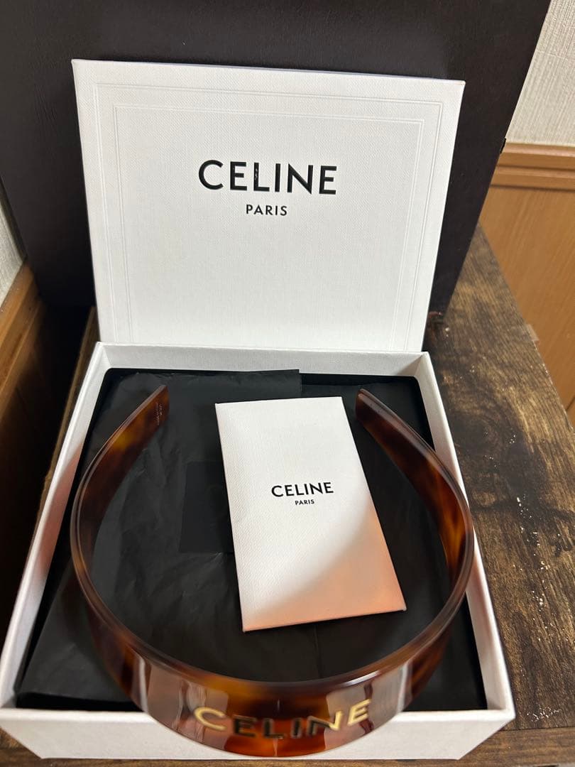 CELINE カチューシャバナナブロンド