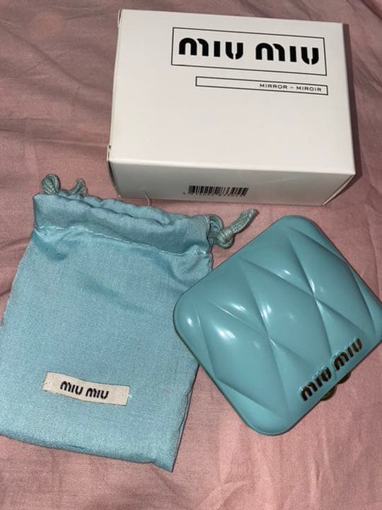 miumiu 鏡　ミラー　ノベルティ　箱あり