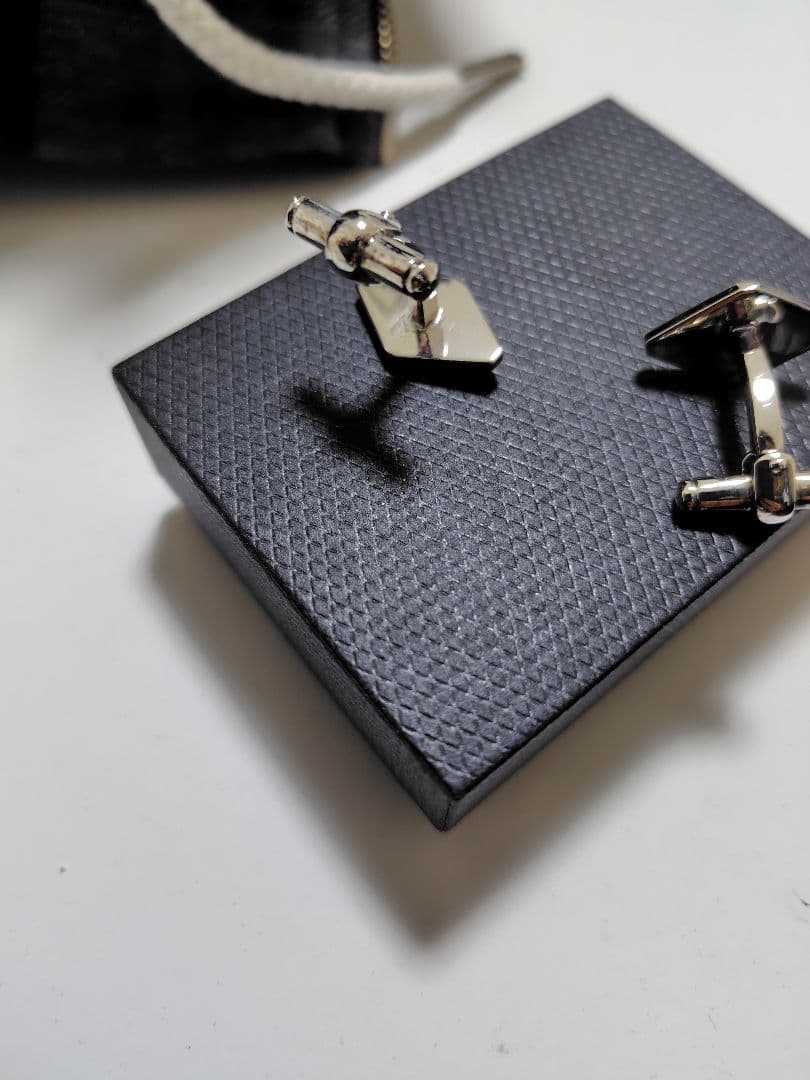 《美品！》【緊急値下！】ダンヒル　ネクタイピン・カフリンクスセット