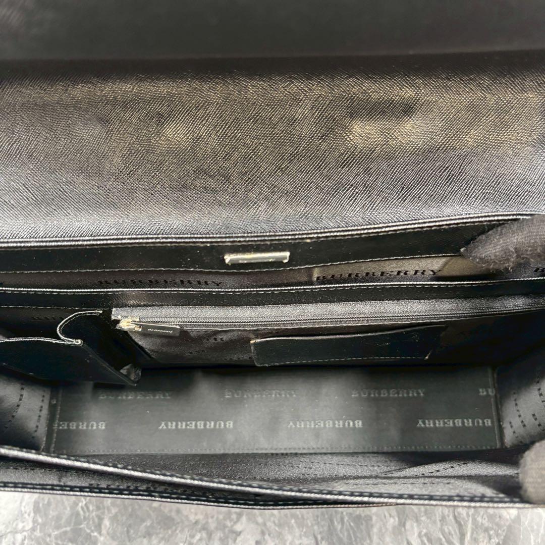 鍵付き美品 バーバリー サフィアーノレザー ブリーフケース ダレスバッグ 黒色