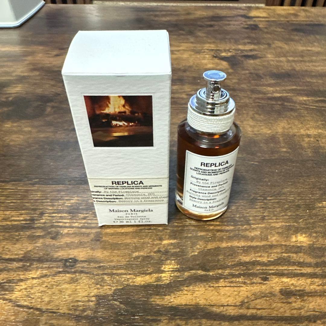 マルジェラ　レプリカ　By the fire place 香水