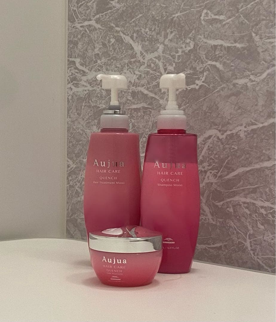 Aujua クエンチモイスト シャンプー・トリートメント・ヘアニュートリエント