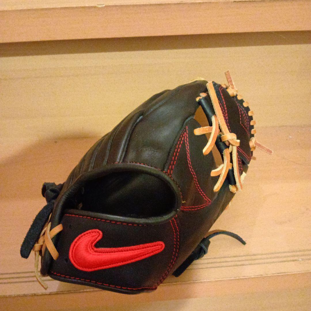 ナイキ　松井稼頭央　モデル　グローブ