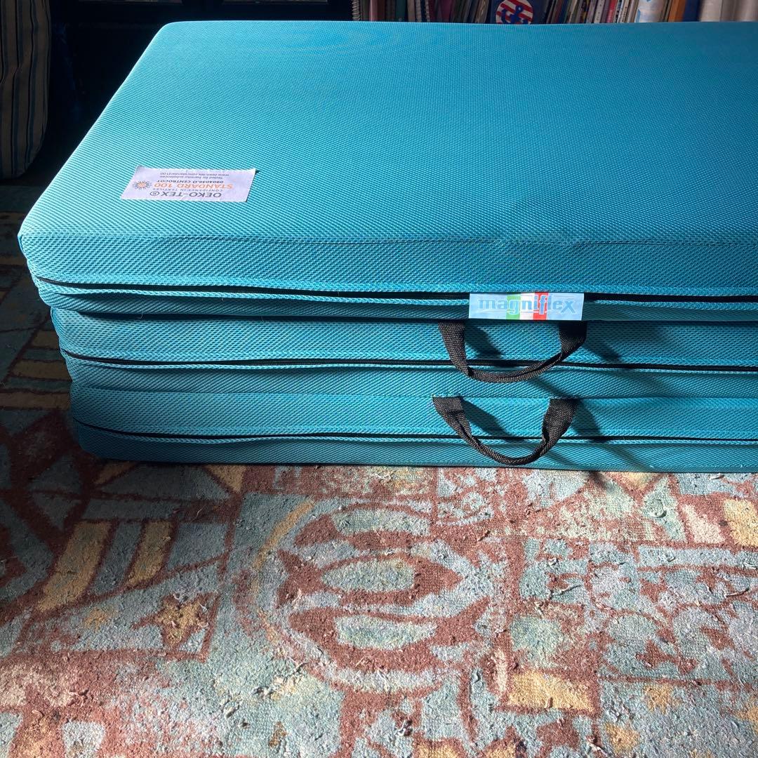 magniflex シングルマットレス 青