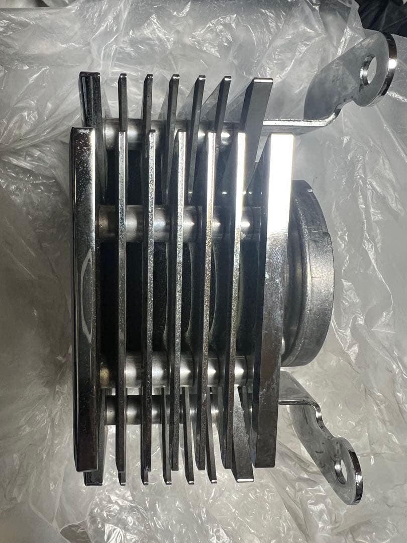 アイアンクロスエアクリーナー　マルチーズクロス ショベルバンナックルアイアンエボ