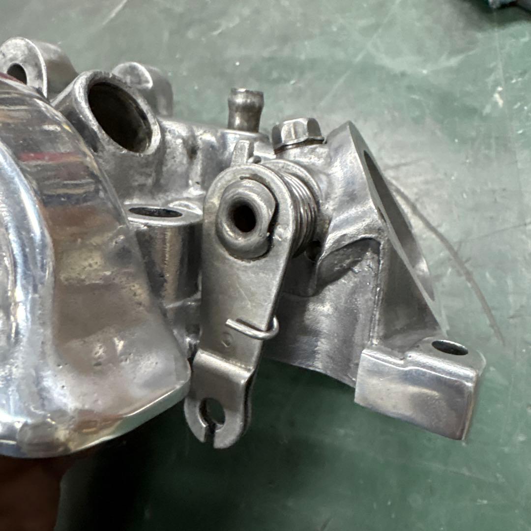 ひ*で様 sr400 2型　シリンダーヘッド　完全鏡面仕上げ